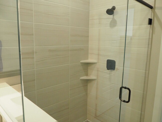 Building Photo - 3 Bed 2 Bath Argyle Home