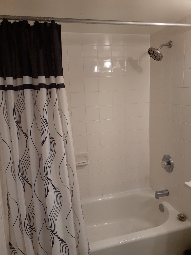 Building Photo - 3222 Sanders Rd