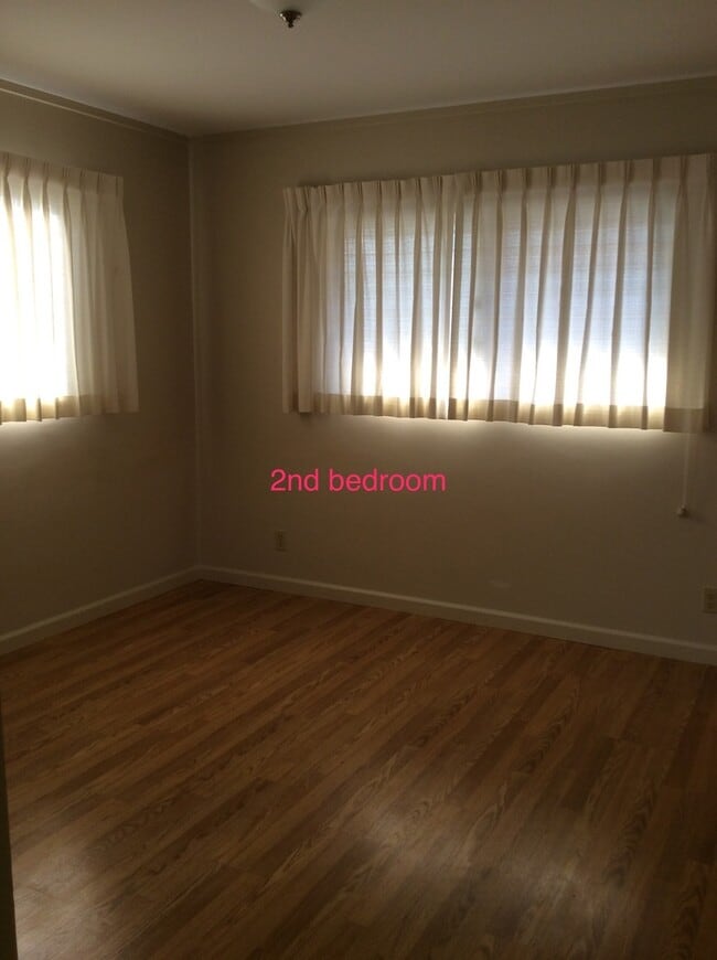 Building Photo - Manoa House for rent