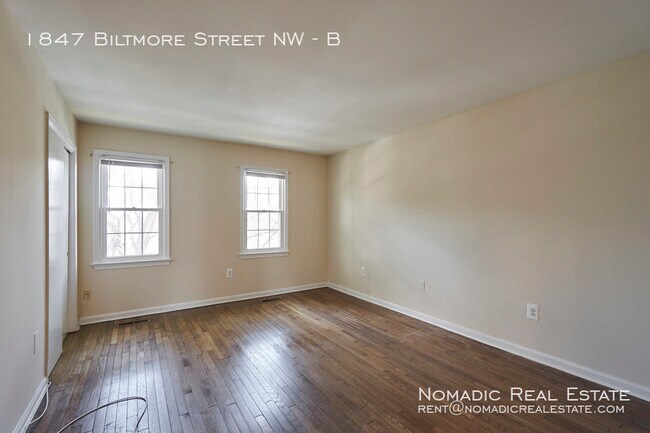 Building Photo - 1847 Biltmore St NW