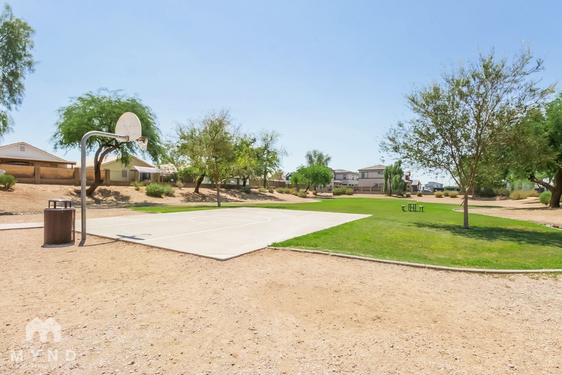 Building Photo - 2027 W 21st Ave