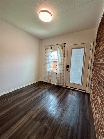 Building Photo - 3100 Buckthorn St