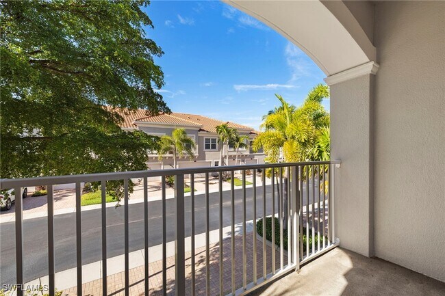 Building Photo - 8560 Violeta St