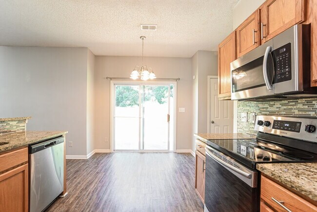 Building Photo - 1715 Harte Cir