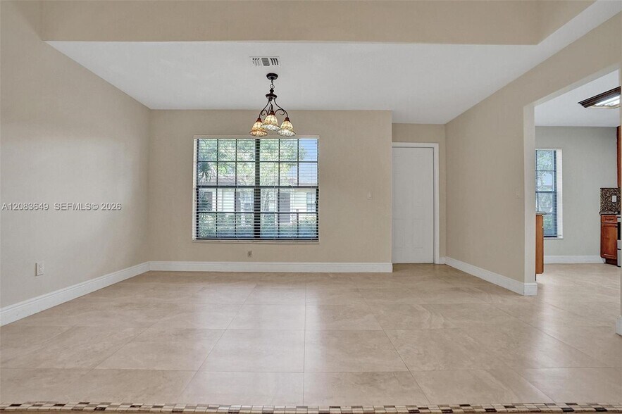 Building Photo - 7532 Nova Dr