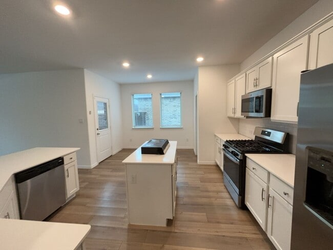 Building Photo - 4 BR/2BA | Newly Renovated Single Story | 1-Car Covered Parking | Fenced Backyard!