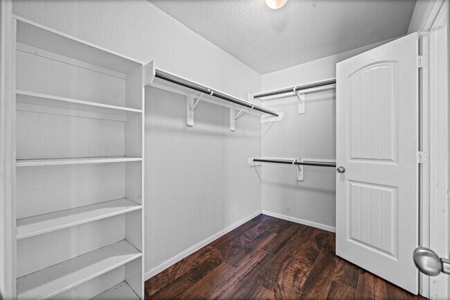 Building Photo - 21310 Cypress White Oak Dr