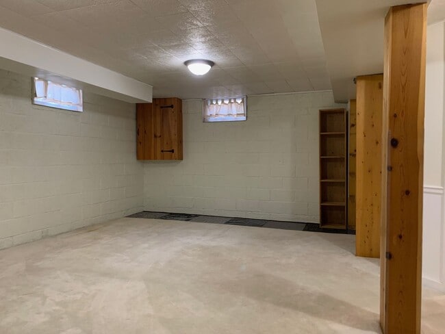 Building Photo - 3BR Ranch in Camp Hill