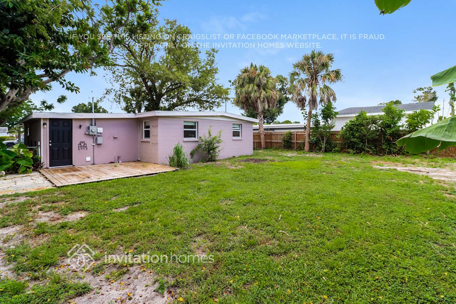 Building Photo - 9013 Suncrest Blvd
