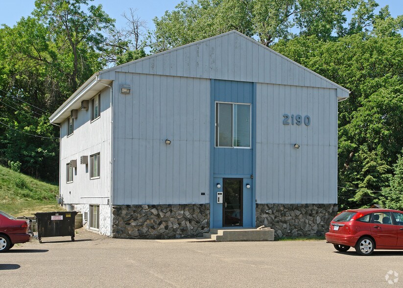 Building Photo - 2190 Robbins St