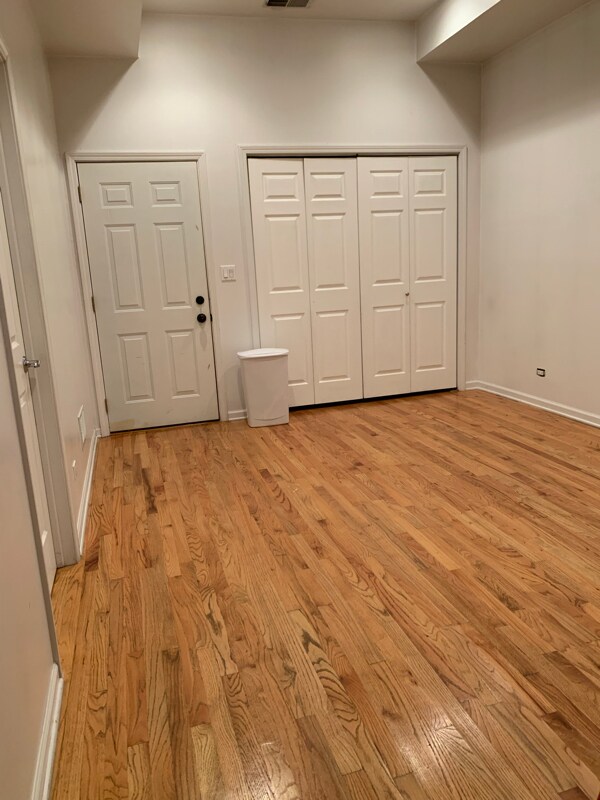 Building Photo - 1102 N Ashland Ave