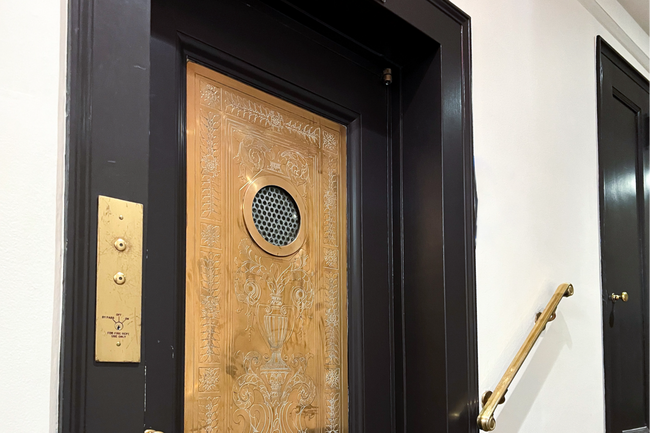 Building Photo - 210-218 W 19th St