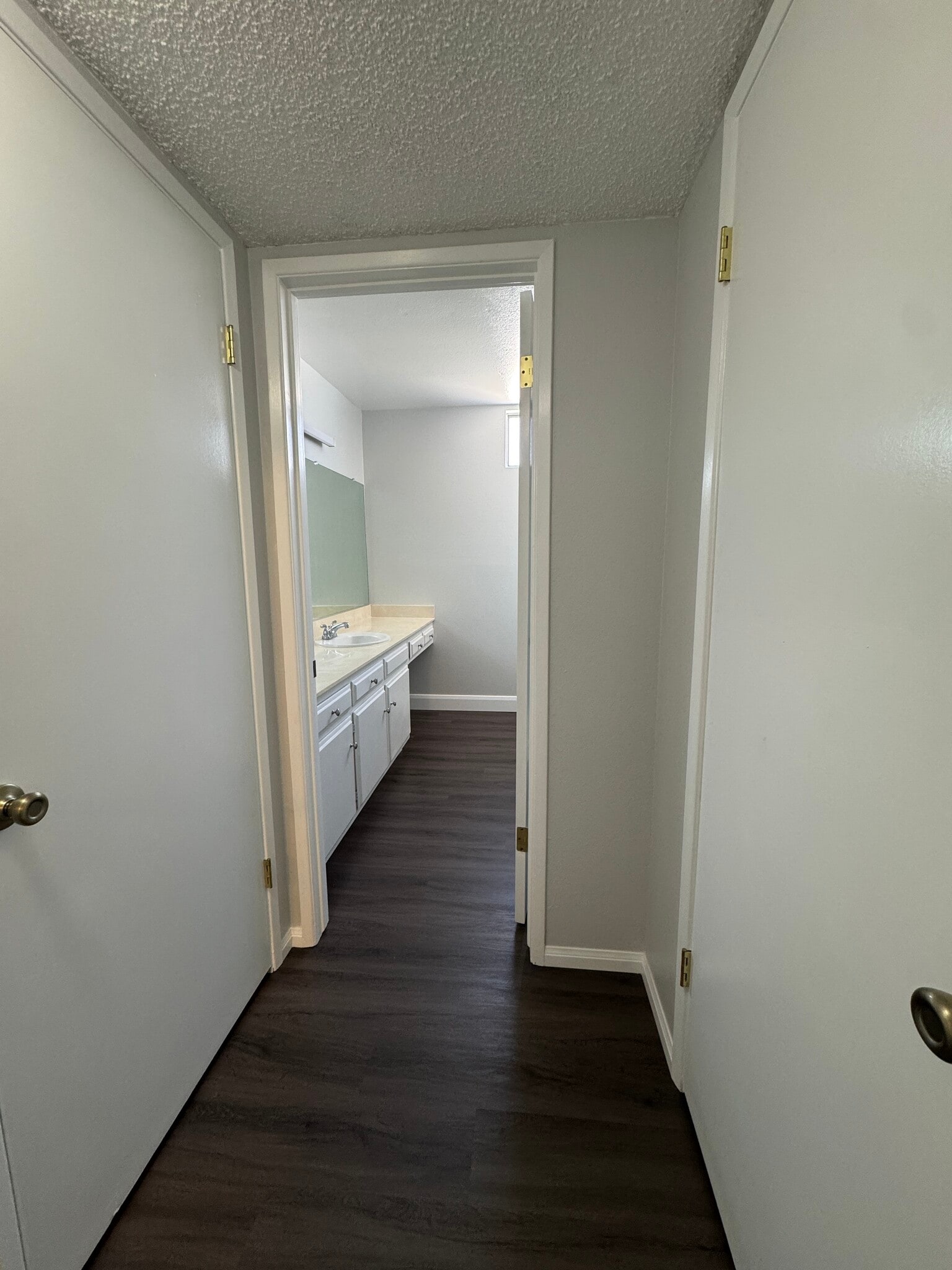 Building Photo - 31505 Lindero Canyon Rd