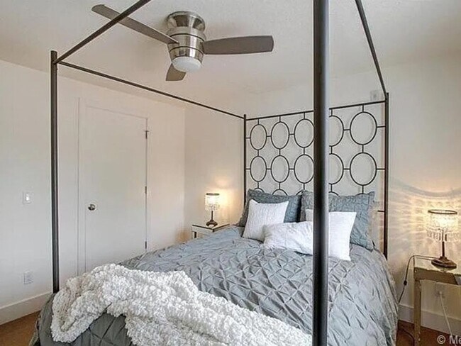 Building Photo - West Wash Park Condo | 1BD | In-Unit W/D | Parking Included