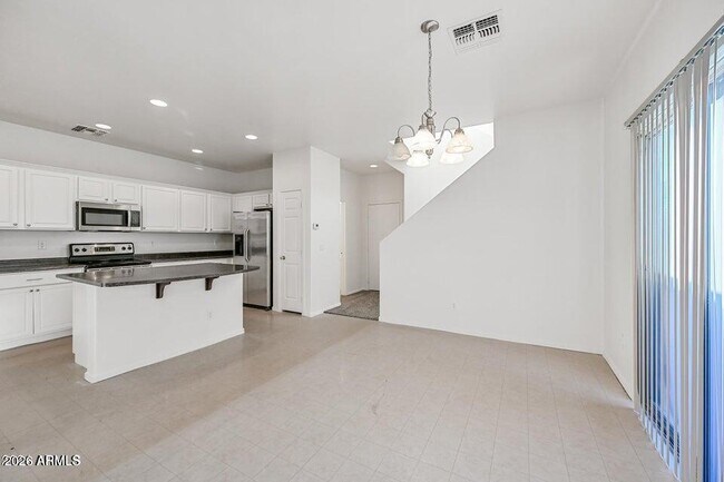 Building Photo - 7060 S 7th Ln