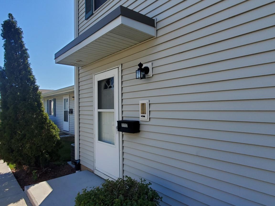 Building Photo - 1117 Quanset Ct