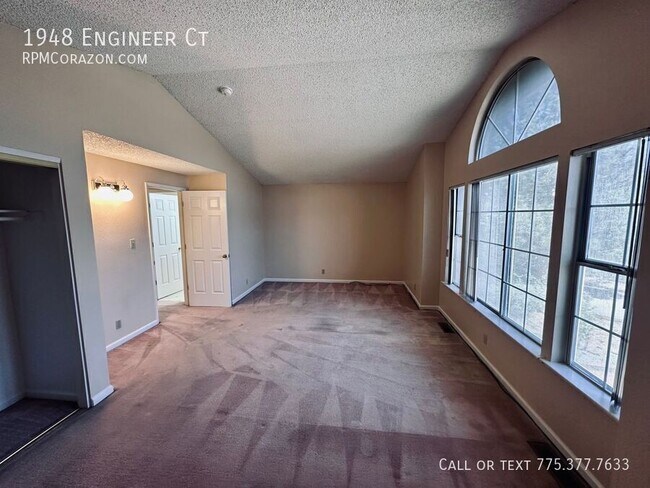 Building Photo - 1948 Engineer Ct