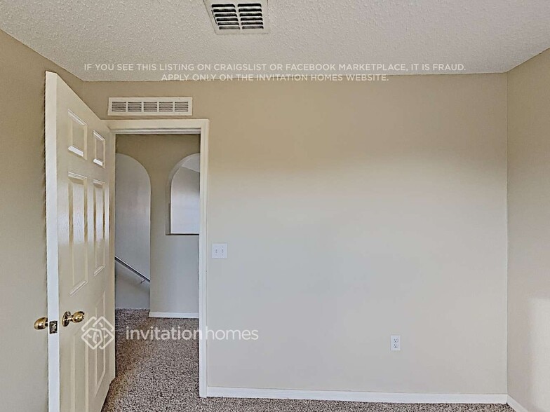 Building Photo - 1569 Elkcam Blvd