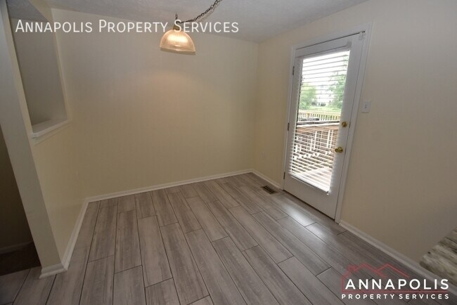 Building Photo - 1534 Falstone Ln