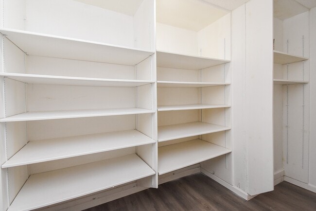 Building Photo - 7814 Candlegreen Ln