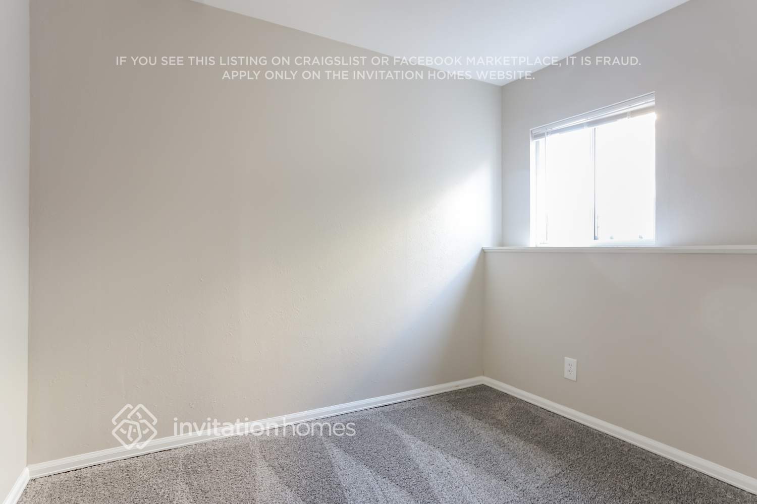 Building Photo - 3993 S Pitkin Way