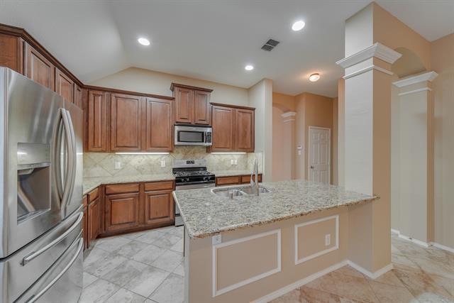 Building Photo - 15705 Wheelhorse Trail