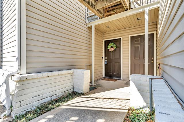 Building Photo - 426 Yacht Club Dr