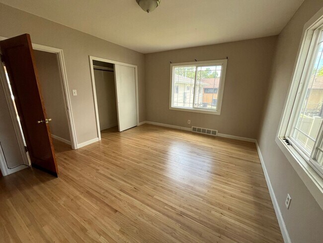 Building Photo - Duplex by Base -K