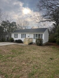 Building Photo - 1116 Martin St