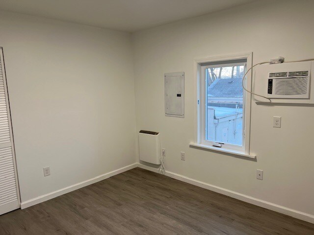 Building Photo - 27157 Woodward Ave