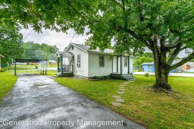 Primary Photo - 3921 Bennett Rd