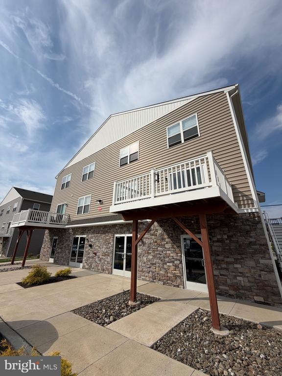 Building Photo - 3864 Ridge Pike