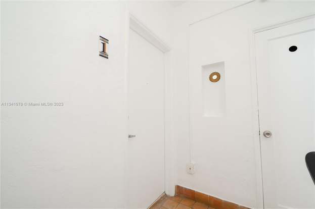 Building Photo - 825 Jefferson Ave