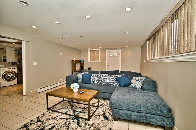 Building Photo - 5200 Madison St