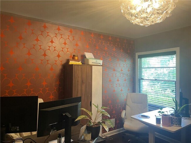 Building Photo - 1368 Lavista Rd NE