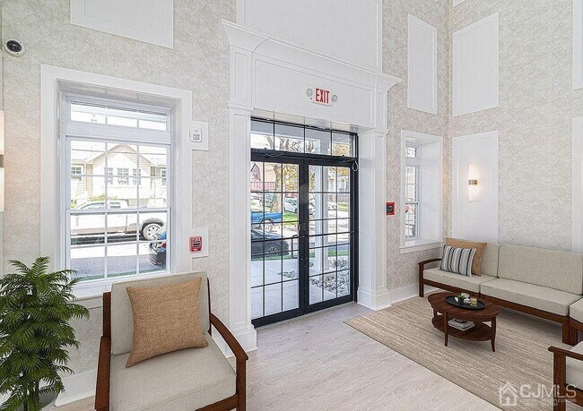 Building Photo - 175 Quincy Ct