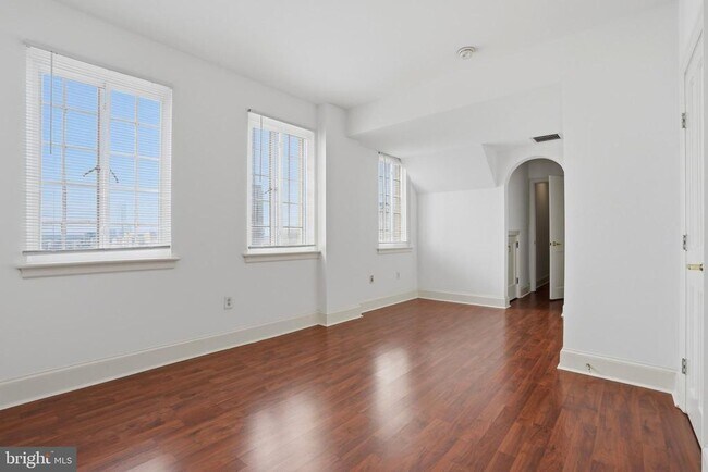 Building Photo - 1512 Spruce St