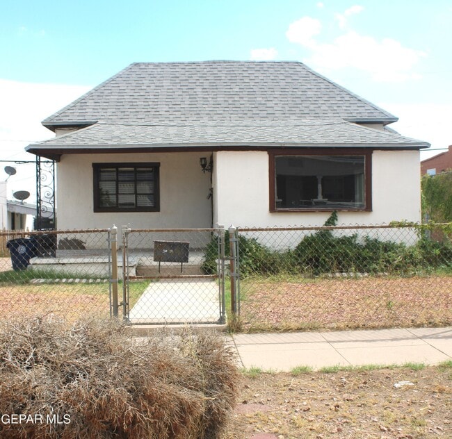 Building Photo - 3014 Richmond Ave