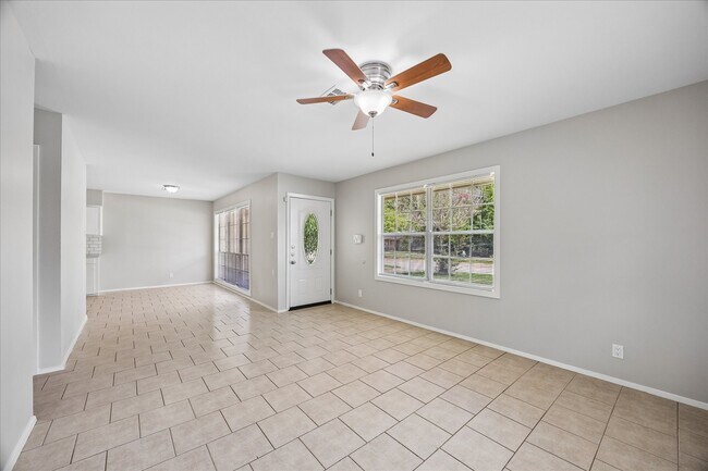 Building Photo - 10214 Torrington Ln