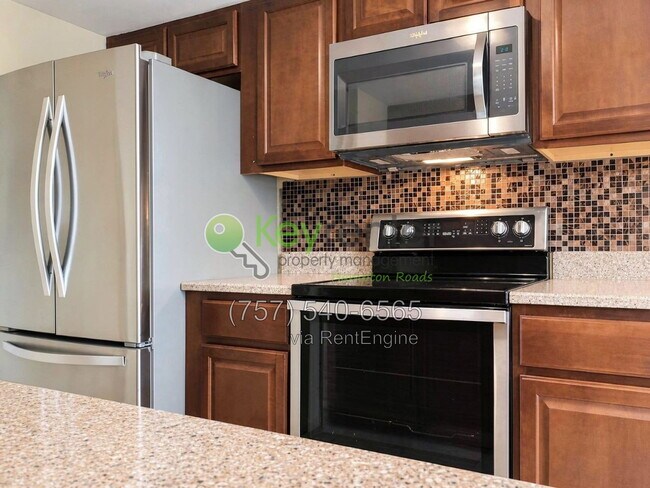 Building Photo - 153 S Comanche Cluster