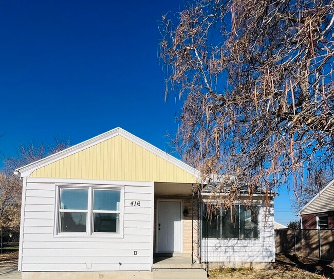 Building Photo - 416 Cornell Dr
