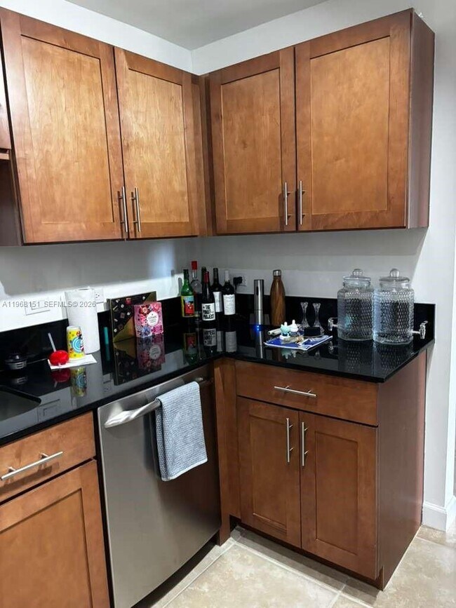 Building Photo - 8395 SW 73rd Ave