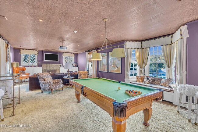 Building Photo - 207 Monmouth Ave