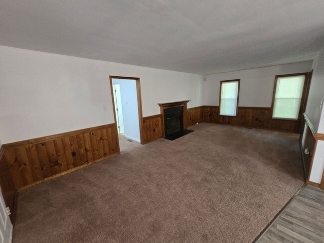 Building Photo - 4 BEDROOM IN CHESTERFIELD COUNTY all viewi...