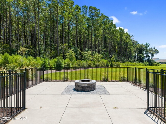 Building Photo - 1760 RIVERTON Dr SE