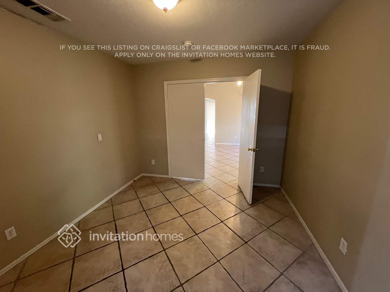 Building Photo - 12110 N 130th Dr