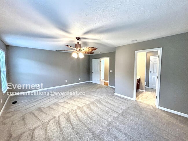 Building Photo - 3420 Chateau Valley Ln