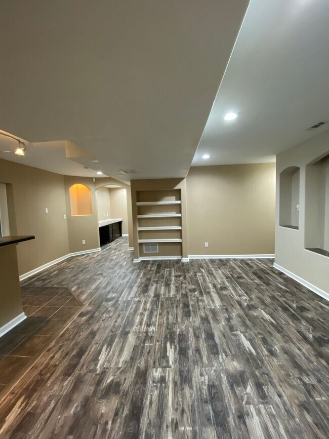 Building Photo - *COMING SOON* Beautifully Upgraded Rancher...