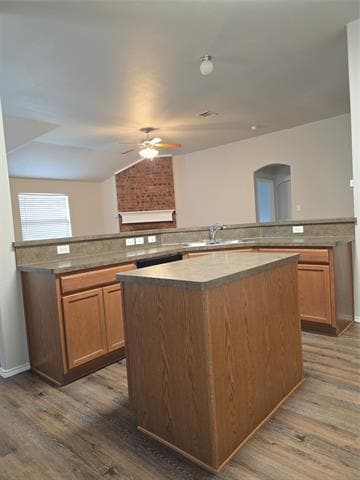 Building Photo - 1600 Wickham Dr