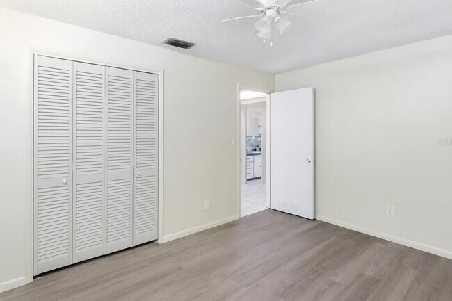 3rd Bedroom - 2908 Ivy St